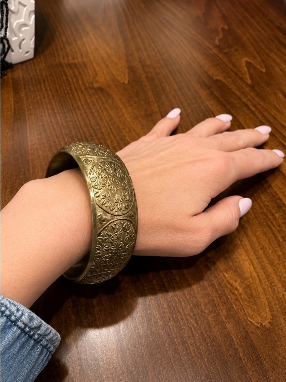 Vintage ‘93 Etched Metal Bangle Bracelet - Brass